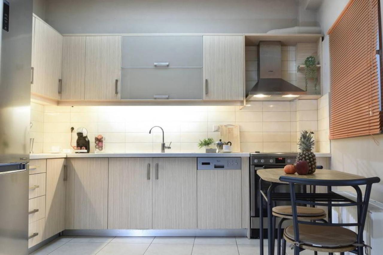 The Bright One Apartment Ираклио Екстериор снимка