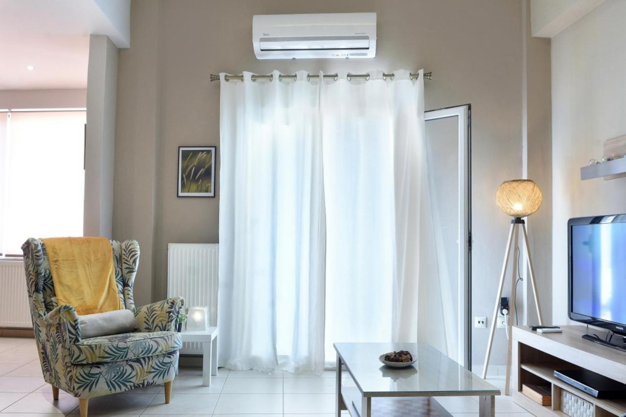 The Bright One Apartment Ираклио Екстериор снимка