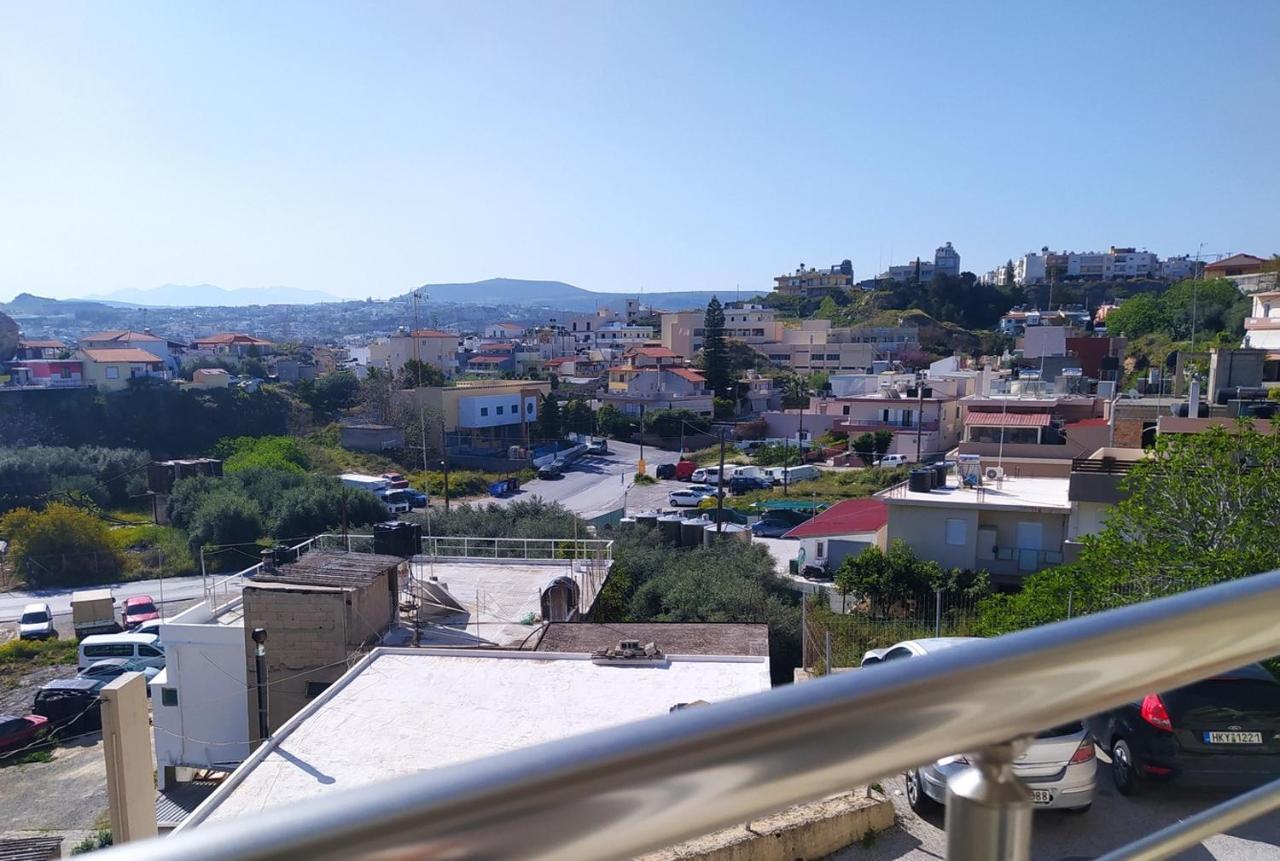 The Bright One Apartment Ираклио Екстериор снимка